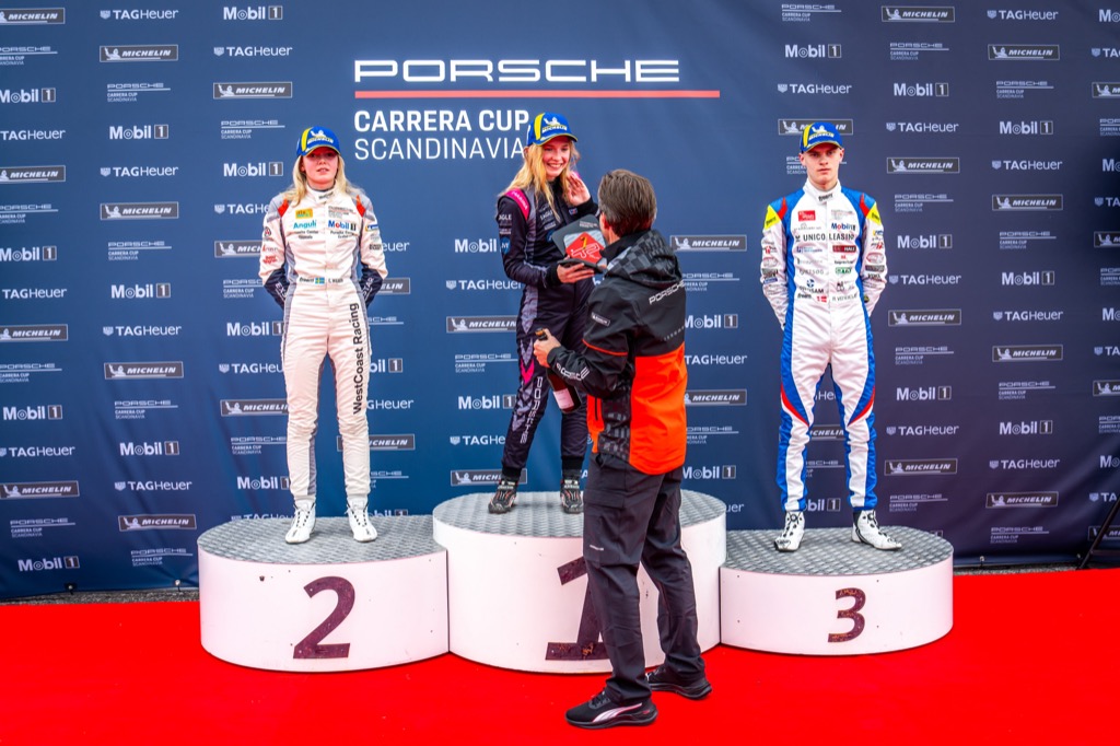 I blot sit andet Porsche-løb stod Lærke Rønn øverst på podiet.
(Foto: A1 Work)